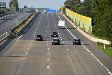 Ücretsiz otoyol araçlarda