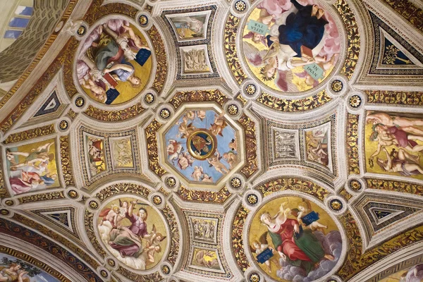 바티칸 박물관, 바티칸, 로마, 이탈리아에서 갤러리의 천장 — 스톡 사진