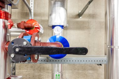 Toplayıcı Isıtma Vana