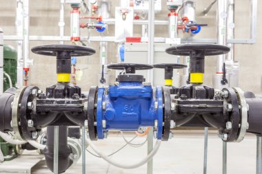 bir metre arasında ile iki Saunders