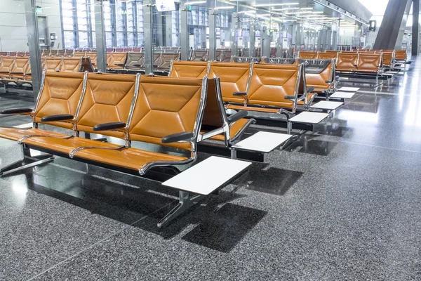 Krzesło w holu lotniska — Zdjęcie stockowe