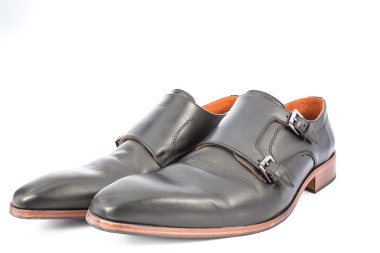 yeni siyah ayakkabı