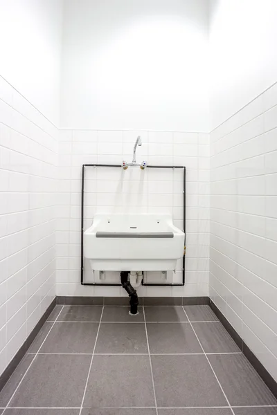 Sink on the wall — Stock Photo, Image