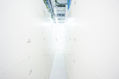 Elektrik kutuları ile Oda