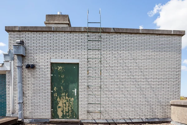 Escadas de emergência de ferro — Fotografia de Stock