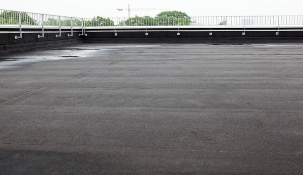 Flat roof with roofing — Stock Image Flat roof with roofing Stock Photo