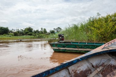 Tayland ve Myanmar nehir kenarlık