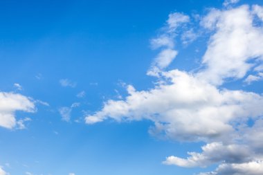 bulutlar beyaz gökyüzü