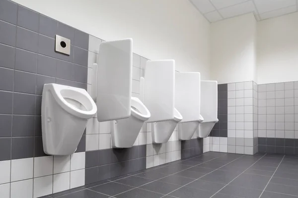 Urinóis Prédio Antigo Apenas Para Homens — Fotografia de Stock