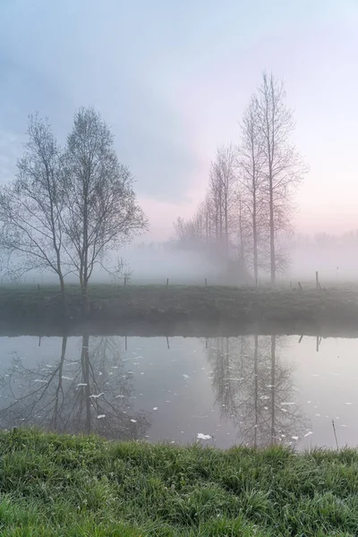 Tôt Par Une Matinée Givrée Avec Brouillard Levant Long Une — Photo