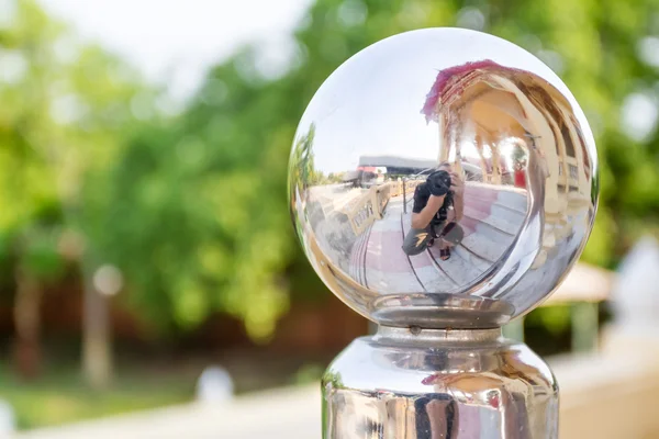 Globe guardrail — Stock Photo, Image