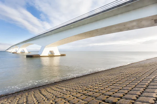 Sea bridge — Stockfoto