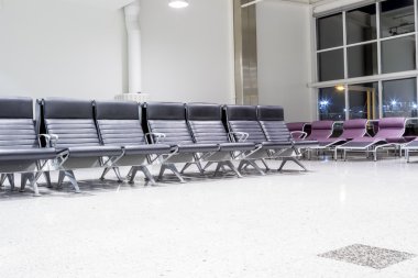 sandalye de odasında