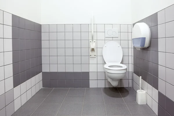 Un bagno per disabili — Foto Stock
