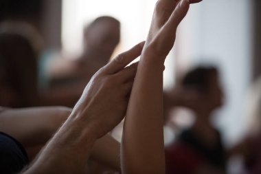 ,dansçı eli, dansçı eli, dans performansı doğaçlaması