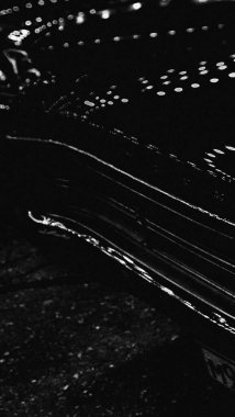 Şovdaki eski ve klasik Amerikan arabaları.