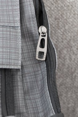 Modern Gri Basit Tasarım Şirketi sırt çantası