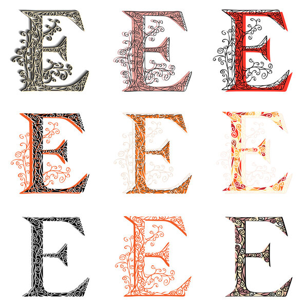 Различные комбинации букв E
.