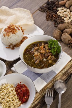 nasi rawon, Indonesian beef soup