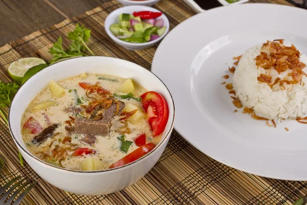 Soto betawi, Indonesian meat soup — Stock Photo, Image