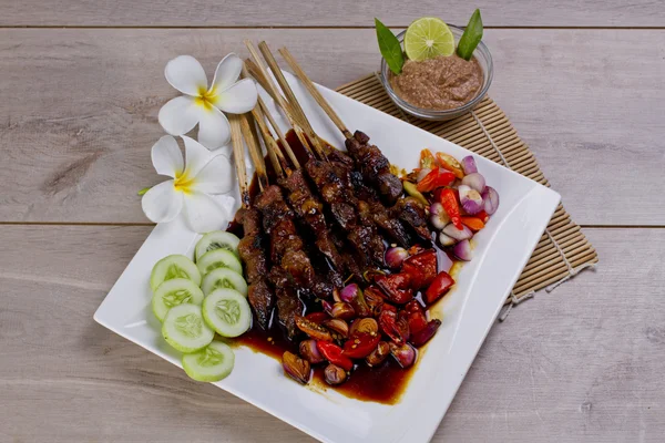 Sate kambing, satay cordeiro indonésio — Fotografia de Stock