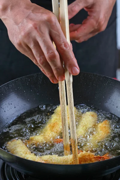 Gebratene Garnelen knusprig — Stockfoto