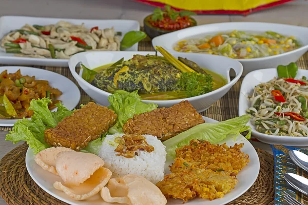 Makan siang Indonesia — Stok Foto