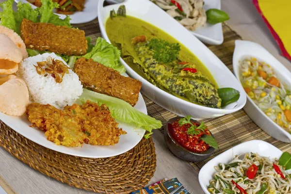 Indonesian lunch — Stock Photo, Image