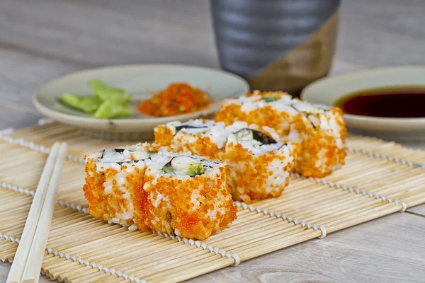 Sushi rullar — Stockfoto