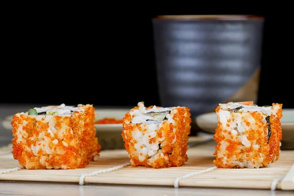 Sushi rullar — Stockfoto