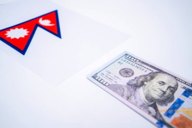 Nepal Bayrağı ve ABD Doları Mali Konsepti