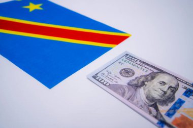 Dolar Parasıyla Demokratik Kongo Cumhuriyeti Bayrağı