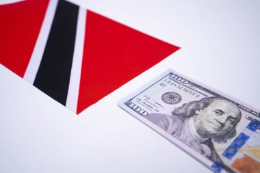 ABD Dolarıyla Trinidad ve Tobago Bayrağı