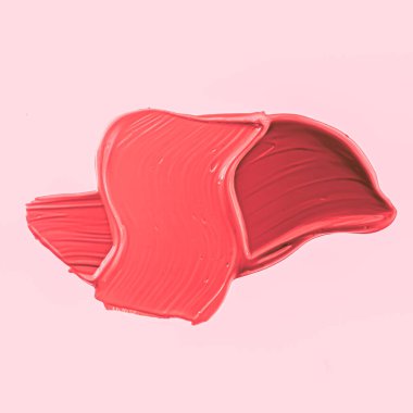 Kırmızı fırça darbesi ya da makyaj lekesi yakın çekim, güzellik kozmetiği ve ruj dokusu