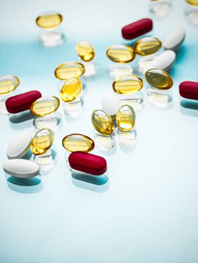 Diyet beslenme için hap ve kapsüller, yaşlanma karşıtı güzellik takviyeleri, probiyotik ilaçlar, ilaç olarak hap vitaminleri ve sağlık ürünleri, eczane markası geçmişi