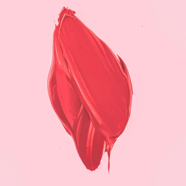 Coup de pinceau rouge ou marque de maquillage gros plan, cosmétiques de beauté et texture de rouge à lèvres — Photo