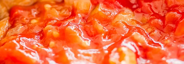 Cooking tomato sauce, closeup steamed vegetables for cook book or food blog background — Stock Photo, Image