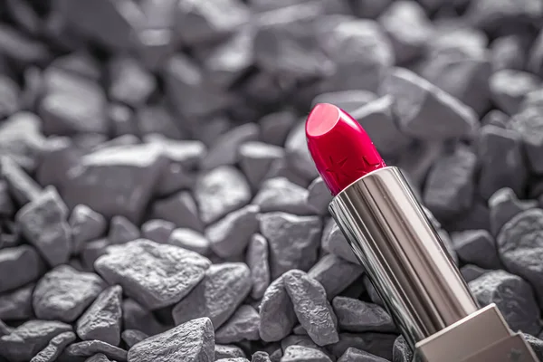 Piros rúzs közelkép, luxus smink és szépség kozmetikai — Stock Fotó