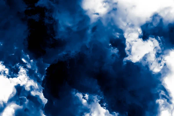 Минималистичный синий облачный фон как абстрактный фон, минимальный дизайн и художественный всплеск — стоковое фото