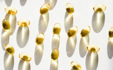 Sağlıklı beslenme için Omega 3 balık yağı kapsülleri, ilaç markası, probiyotik ilaç hapları sağlık hizmetleri için veya ilaç endüstrisi için ilave ürünler