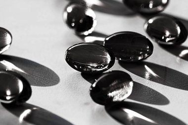 Sağlıklı beslenme için siyah bitkisel kapsüller, ecza markası mağazası, probiyotik ilaç hapları sağlık hizmeti için veya ilaç endüstrisi için ilave ürünler