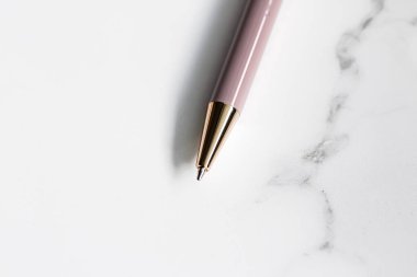 Kalem mermer arka plan, lüks kırtasiye ve ticari marka.