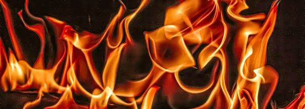 Heiße Flammen als Naturelement und abstrakter Hintergrund — Stockfoto