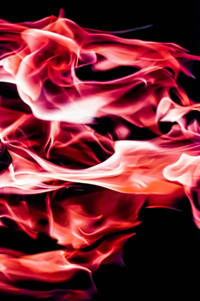 Flammes de feu rouge comme élément de nature et fond abstrait — Photo
