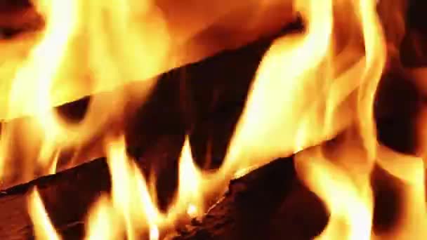 Brand Een Open Haard Gezellige Landelijke Sfeer Hete Vlammen Houten — Stockvideo