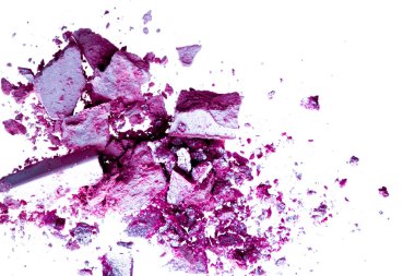 Toz kozmetik ürünleri, mineral organik göz farı, kızartıcı ya da ezilmiş kozmetik ürünler beyaz arka plan, makyaj ve güzellik afişi, düz tabela tasarımı