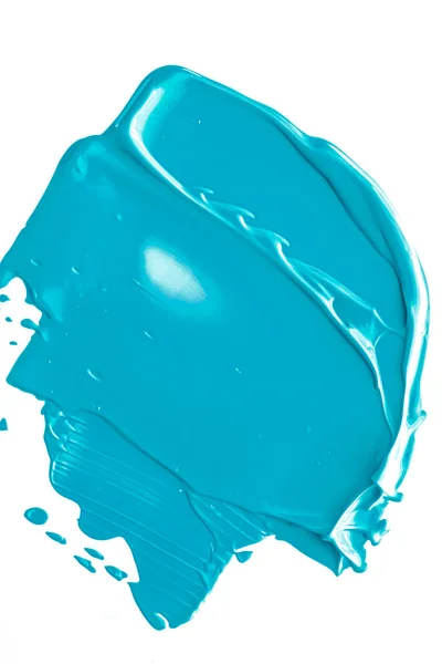Menta azul beleza textura cosmética isolada no fundo branco, mancha de maquiagem borrada ou produto cosmético mancha, pinceladas pinceladas — Fotografia de Stock