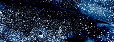 Soyut sıvı pankart arka plan, boya sıçraması, girdap deseni ve su damlaları, güzellik jeli ve kozmetik doku, modern sihir sanatı ve lüks düz dizayn olarak bilim