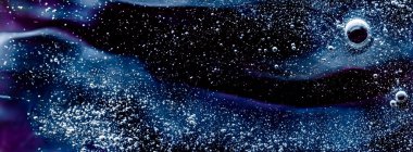 Soyut sıvı pankart arka plan, boya sıçraması, girdap deseni ve su damlaları, güzellik jeli ve kozmetik doku, modern sihir sanatı ve lüks düz dizayn olarak bilim