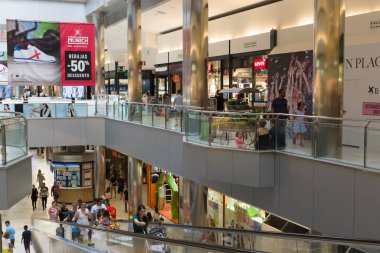 Tarragona, İspanya - 10 Ağustos 2018 - Tarragona İspanya 'nın kuzeydoğusunda, Akdeniz kıyısında, Costa Daurada' da bulunan bir liman şehridir..